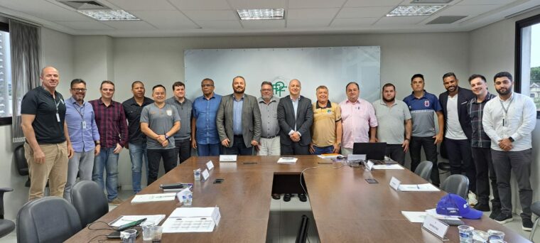 Apucarana Sports participa da reunião na sede da FPF no arbitral do paranaense da Segundona