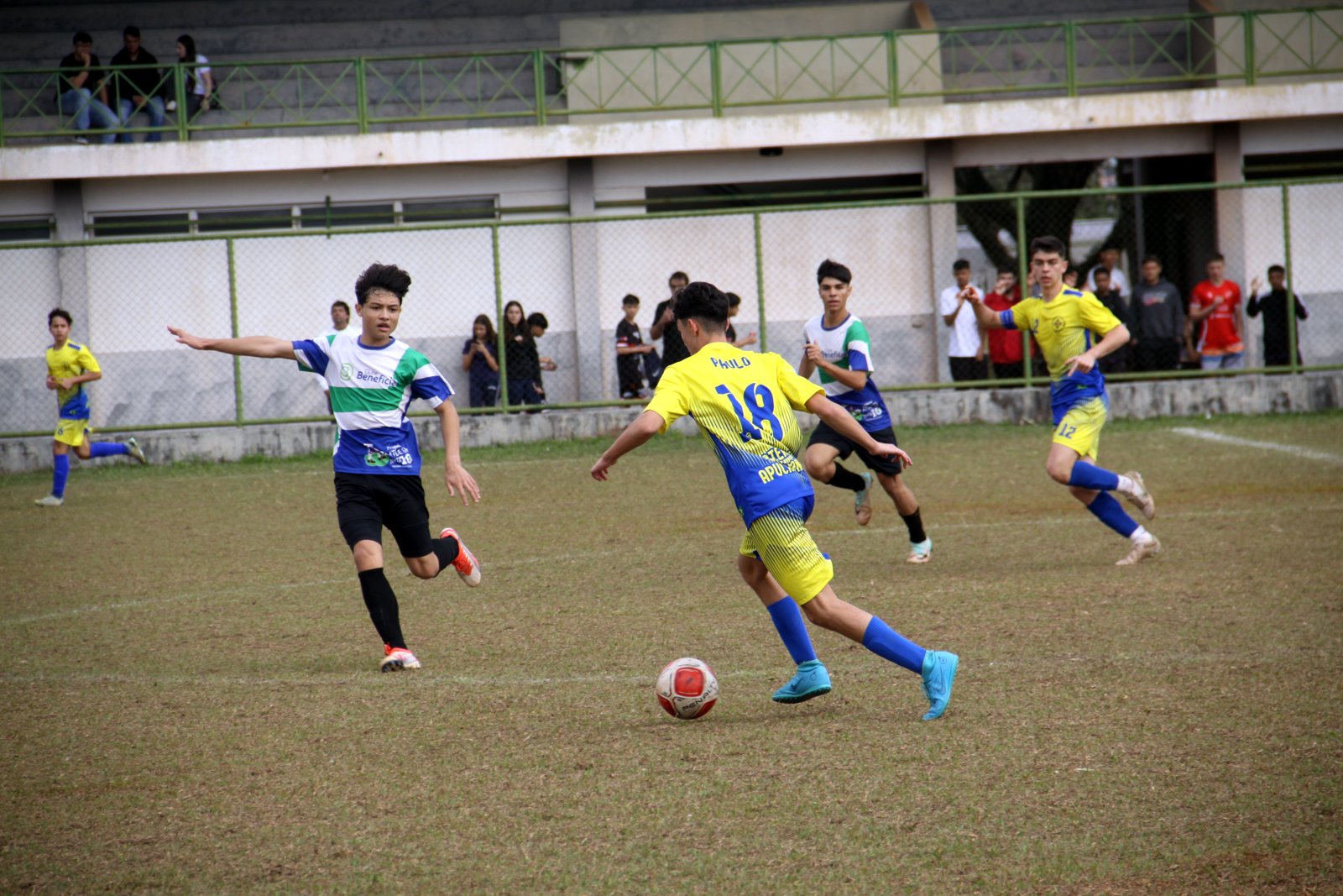 Colégio São José é campeão nas categorias masculinas “A” e “B” do Bom de Bola