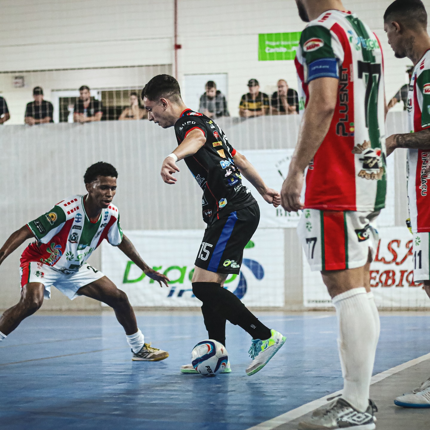 Apucarana Futsal é superado fora de casa e sai da zona de classificação na Série Prata