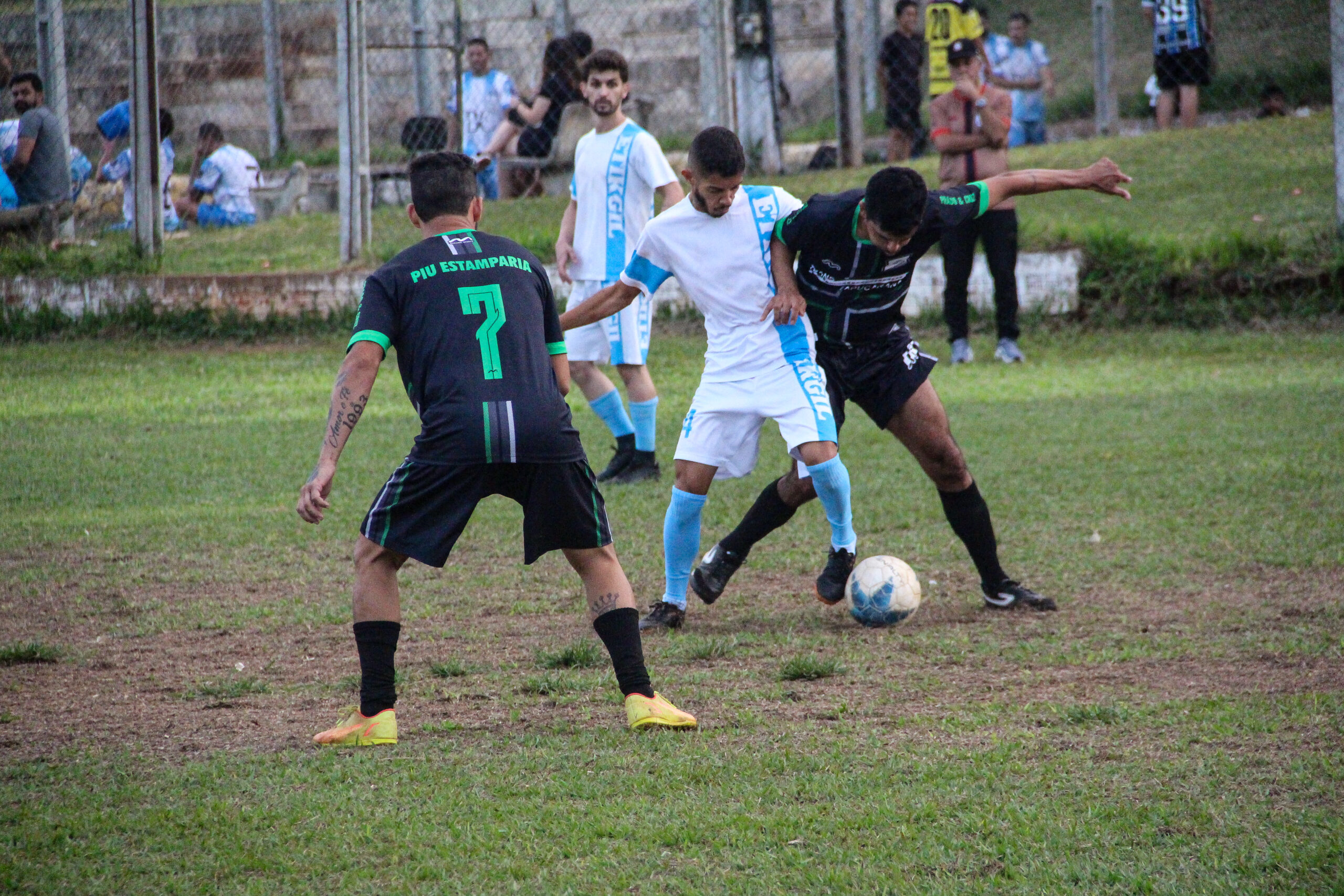 Quartas de final da copa AABB de futebol suíço em Apucarana